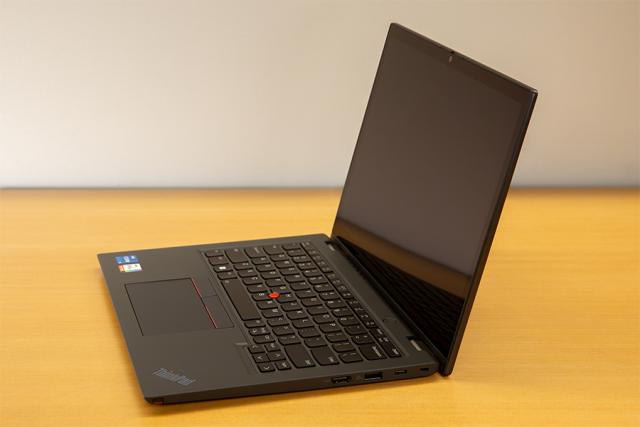 Windows ultrabook right view